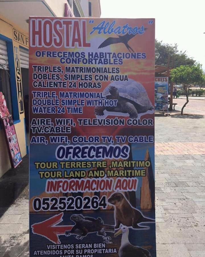 Hostal Albatros San Cristóbal Eksteriør billede
