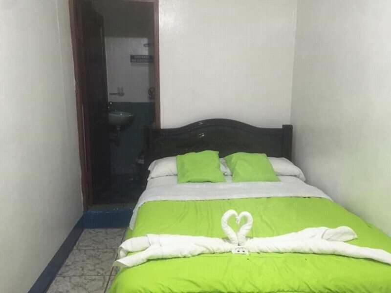 Hostal Albatros San Cristóbal Eksteriør billede